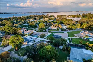 1211 64th St NW, Bradenton, FL 34209 - Photo 36