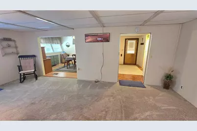 5446 Joyce Street, Zephyrhills, FL 33542 - Photo 24