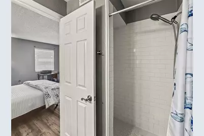 10100 Sailwinds Boulevard N #105, Largo, FL 33773 - Photo 18