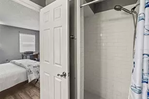 10100 Sailwinds Blvd N, Largo, FL 33773 - Photo 18