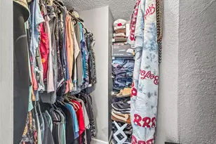 10100 Sailwinds Blvd N, Largo, FL 33773 - Photo 16