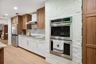 36601 Roberts Rd, Dade City, FL 33525 - Photo 12