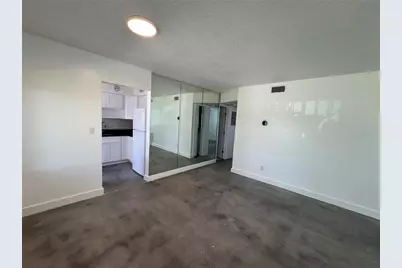11225 1st Street E, Treasure Island, FL 33706 - Photo 42