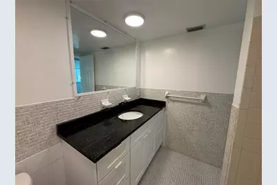 11225 1st Street E, Treasure Island, FL 33706 - Photo 54