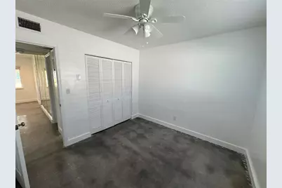 11225 1st Street E, Treasure Island, FL 33706 - Photo 48