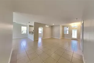 2416 Caraway Dr, Venice, FL 34292 - Photo 4