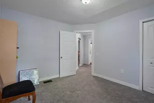 19496 Wildwood Dr, Brooksville, FL 34601 - Photo 20