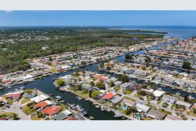 4920 Pelican Drive, New Port Richey, FL 34652 - Photo 4