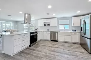 4920 Pelican Dr, New Port Richey, FL 34652 - Photo 10