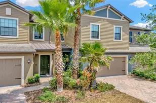 28516 Tranquil Lake Cir, Wesley Chapel, FL 33543 - Photo 4