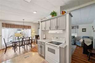 4801 Blanco Dr, Zephyrhills, FL 33541 - Photo 20