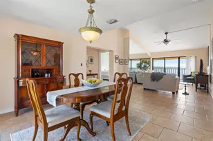 7540 Sunshine Skyway Ln S, Saint Petersburg, FL 33711 - Photo 12