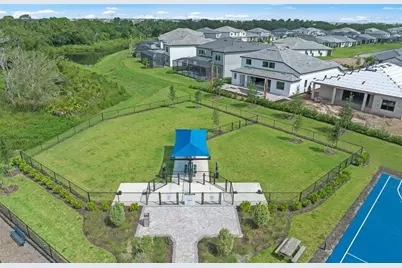 5953 Bluestar Court, Lakewood Ranch, FL 34211 - Photo 34