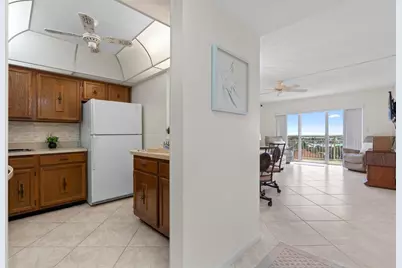 4900 Brittany Drive S #808, Saint Petersburg, FL 33715 - Photo 14