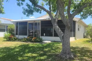 5105 Bonito Dr, New Port Richey, FL 34652 - Photo 10