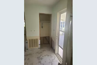 5105 Bonito Drive, New Port Richey, FL 34652 - Photo 8