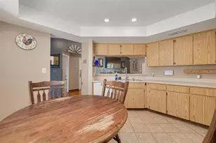 2153 Catalina Dr N, Clearwater, FL 33763 - Photo 6