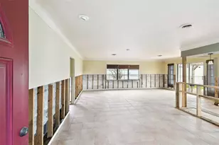 11340 5th St E, Treasure Island, FL 33706 - Photo 22