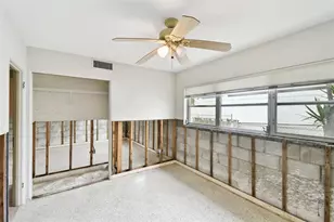 11340 5th St E, Treasure Island, FL 33706 - Photo 46