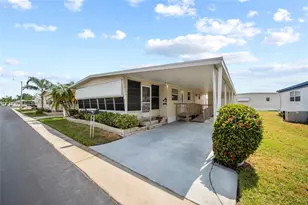 10359 S Lake Dr, Largo, FL 33773 - Photo 2