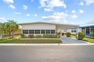 10359 S Lake Dr, Largo, FL 33773 - Photo 1