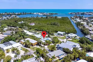 412 80th St, Holmes Beach, FL 34217 - Photo 54