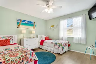 412 80th St, Holmes Beach, FL 34217 - Photo 30