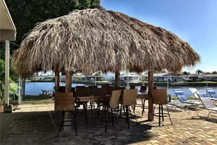 400 Mt Oak Ave NE, Saint Petersburg, FL 33702 - Photo 24