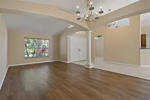 8211 Canyon Creek Way, Tampa, FL 33647 - Photo 12