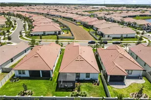 17249 Star Banks St, Wimauma, FL 33598 - Photo 56