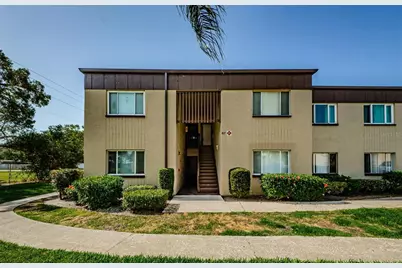 617 N Keene Road #Q10, Clearwater, FL 33755 - Photo 2