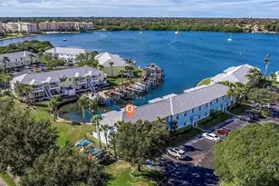 5191 Salmon Dr SE, Saint Petersburg, FL 33705 - Photo 18