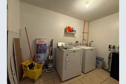 1703 N Taylor Road, Brandon, FL 33510 - Photo 32
