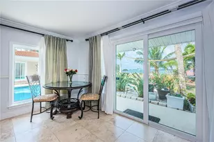 2834 Pelham Rd N, Saint Petersburg, FL 33710 - Photo 36