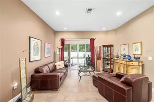 11845 Newberry Grove Loop, Riverview, FL 33579 - Photo 8