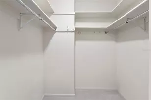 4900 Brittany Dr S, Saint Petersburg, FL 33715 - Photo 10