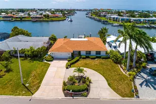 6442 Lake Sunrise Dr, Apollo Beach, FL 33572 - Photo 1