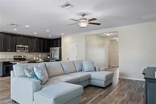 19041 Alfaro Loop, Spring Hill, FL 34610 - Photo 10