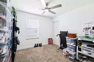 3801 Carroway St, Tampa, FL 33619 - Photo 14