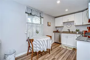 5437 Delette Ave S, Gulfport, FL 33707 - Photo 16