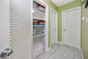 11215 3rd St E, Treasure Island, FL 33706 - Photo 40