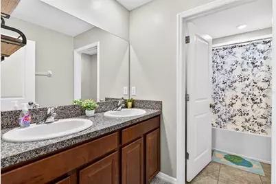 9616 Lemon Drop Loop, Sun City Center, FL 33573 - Photo 40