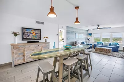 1120 N Shore Drive NE #804, Saint Petersburg, FL 33701 - Photo 4