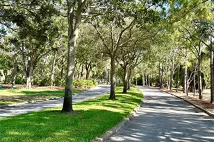 36750 US 19 Hwy N, Palm Harbor, FL 34684 - Photo 44