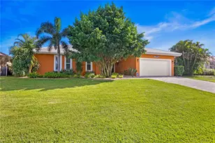 1960 Montana Ave NE, Saint Petersburg, FL 33703 - Photo 1