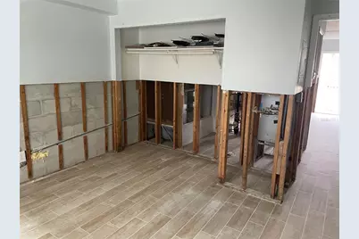 14251 Gulf Boulevard #2, Saint Petersburg, FL 33708 - Photo 4