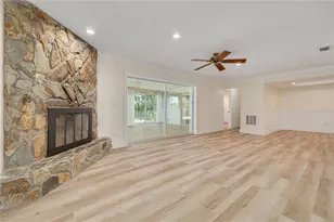 2370 Weymouth Dr, Clearwater, FL 33764 - Photo 16