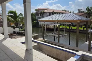 690 Geneva Pl, Tampa, FL 33606 - Photo 24