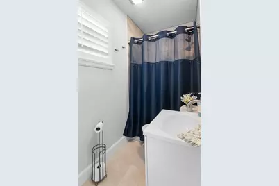 100 18th Street NW, Ruskin, FL 33570 - Photo 32