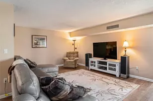 830 S Gulfview Blvd, Clearwater Beach, FL 33767 - Photo 8